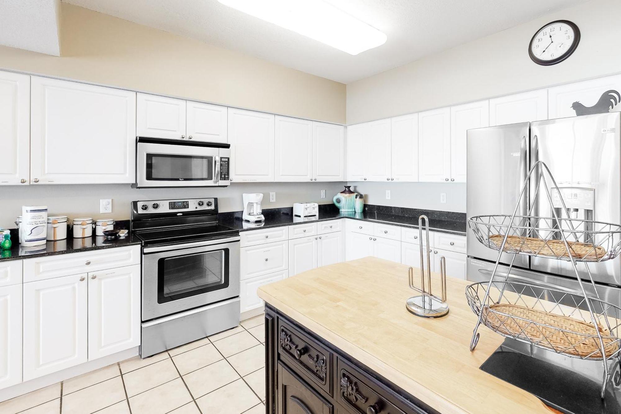 Admirals Quarters Villa Orange Beach Room photo