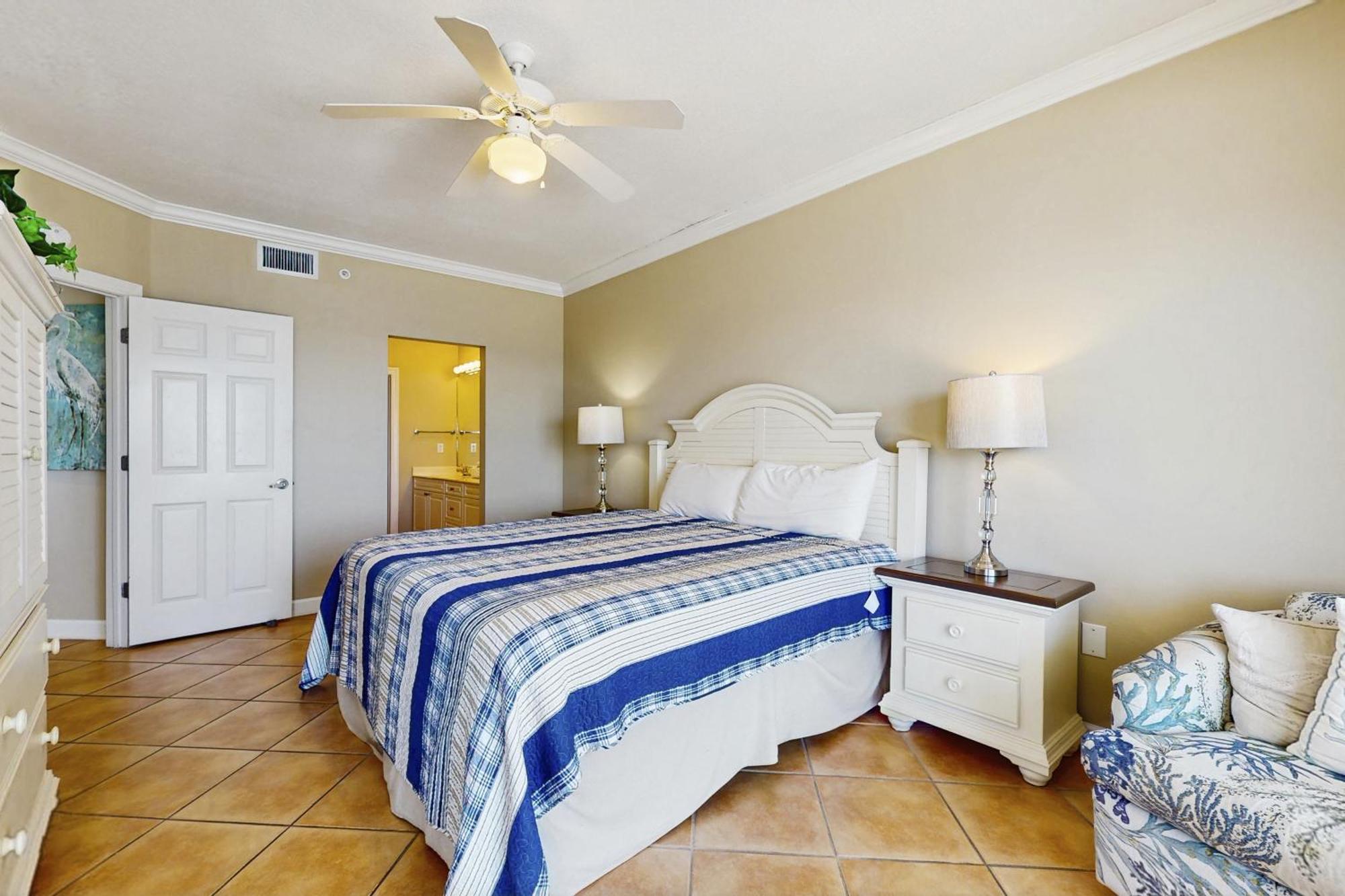 Admirals Quarters Villa Orange Beach Room photo